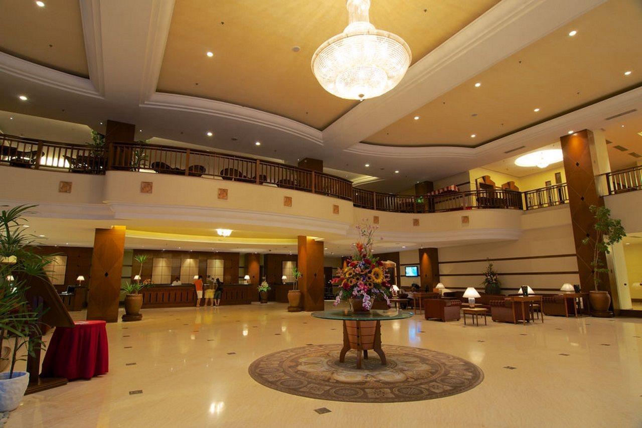 Hotel Ascott Gurney Penang à George Town Extérieur photo The lobby of the hotel
