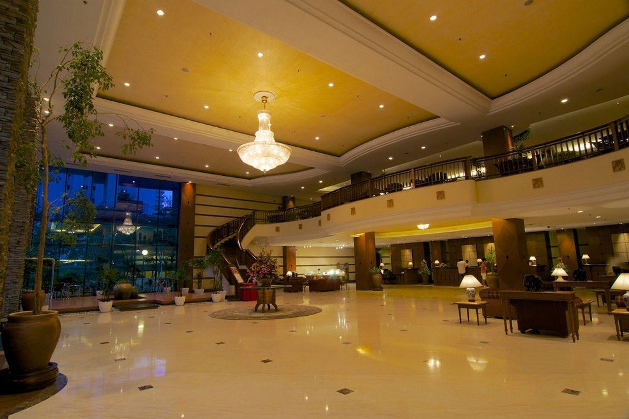Hotel Ascott Gurney Penang à George Town Extérieur photo The lobby of the hotel